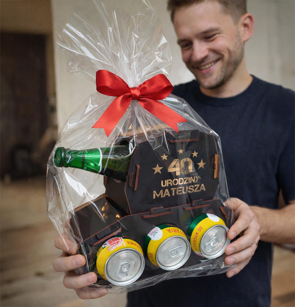 Czołg Na Piwo z Grawerem – Prezent Dla Faceta